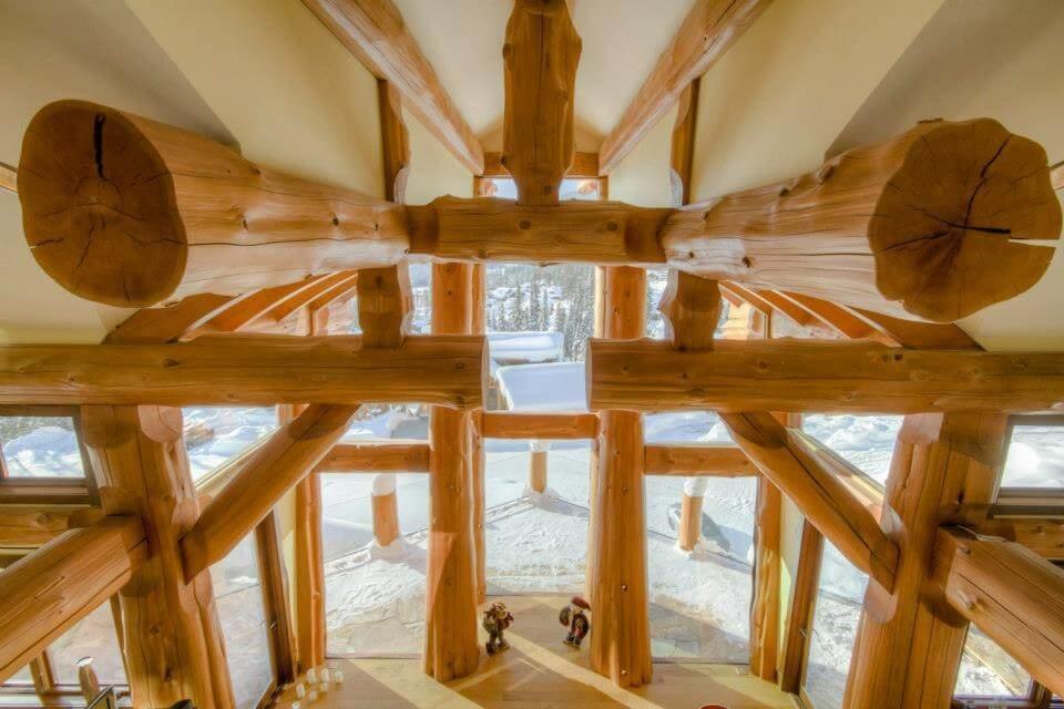 Дом из кедра по технологии Post and Beam